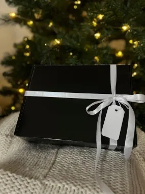 Minimal Gift Wrap